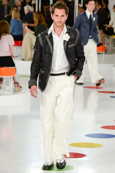 Look 89